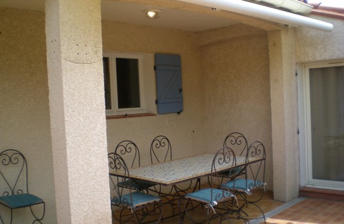Montescot Villa | VILLA Montescot con piscina para unas vacaciones tranquilas junto al mar