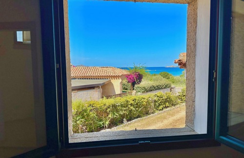 La Conia Villa | Villa Monti Corru Cannigione, 4 camere e 4 bagni.