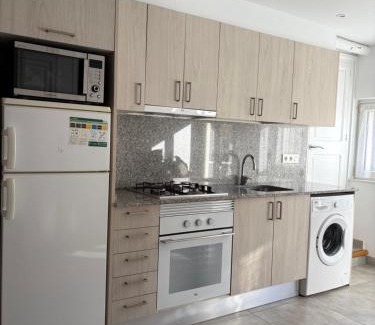 Baga Apartamento | Villa Montserrat