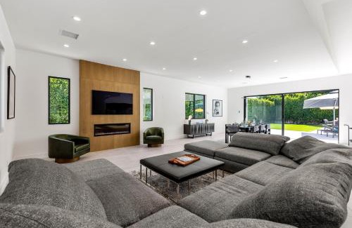 Vista Las Palmas Casa | Villa Moscotto by ACME House Company
