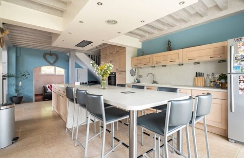 Mours-Saint-Eusebe Villa | Villa-Vista a la Montana-Baño Privado