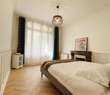 Cœur de Ville Apartamento | Villa muguette - coeur de Vichy- RDC-véranda sur la terrasse