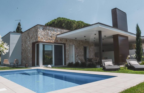 Pacengo Villa | Villa 'My Lagozise' con piscina privada, Wi-Fi y aire acondicionado