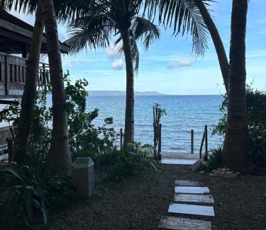 Jagna Villa | Villa Naatang Bohol Beach House 1