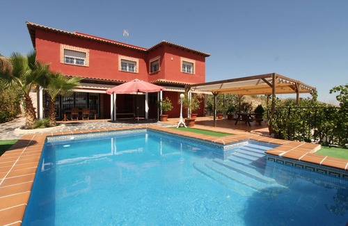 Aranjuez Chalet De Esquí | Chalet cerca de Aranjuez. TuCasaTemporal