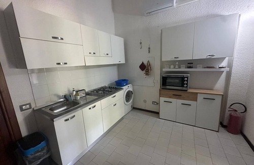 Geremeas Villa | Cottage Near the Beach with Wi-Fi, Garden and Terrace; Pets Allowed