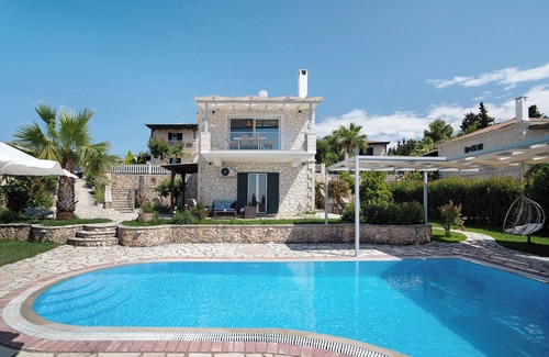 Tsoukaladhes Villa | "Villa Nefeli" con vistas al mar, piscina privada y Wi-Fi