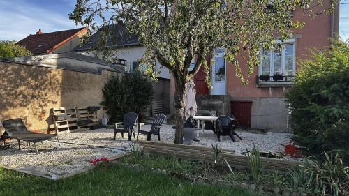 Nevers Apartamento | Villa Nelly - Maison spacieuse & jardin