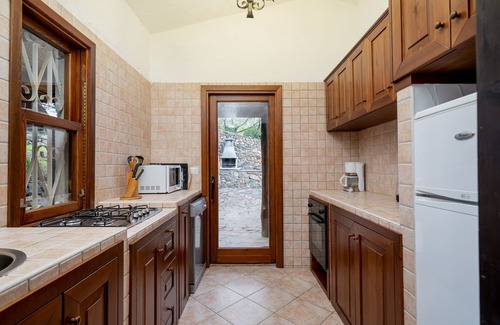 Torre delle Stelle Villa | Villa Nemea: casa típica sarda, piscina de agua salada, magníficas vistas
