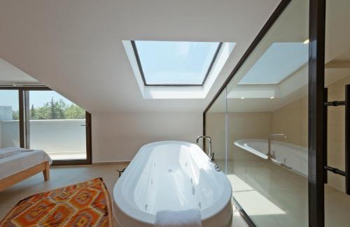Oludeniz Villa | Villa Neo with 2 private pools, bbq, jacuzzi and sauna