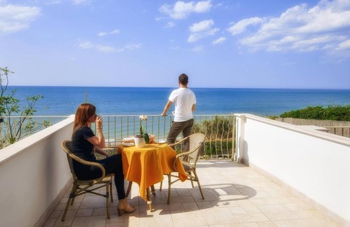 Vico del Gargano Hotel | Villa Nettuno