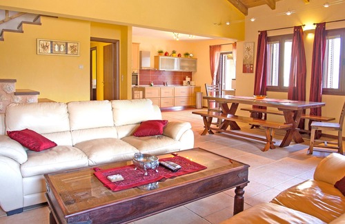 Marantochori Villa | Villa Nickelly, villa de lujo de piedra: la casa de vacaciones perfecto