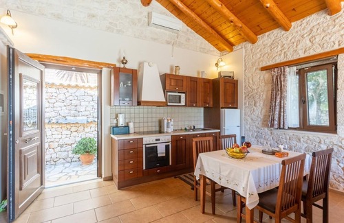Ieromonachos Villa | Villa Nionios - Una Habitación Villa, Capacidad 3