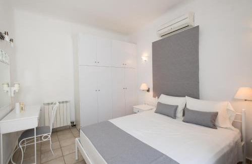 Platis Gialos Apartamento | Villa Nireas