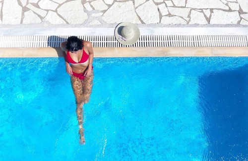 Nidri Villa | -15%: Villa Niriides - Villa privada aislada con piscina muy grande