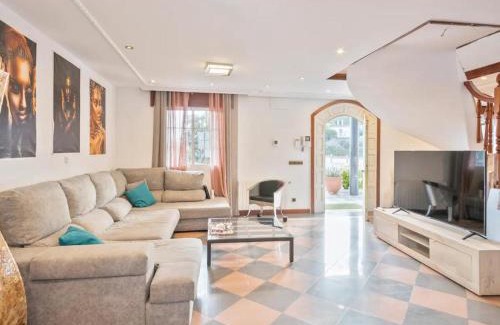 Olivella Casa | Villa Noemi 1954