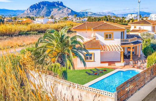 Denia Villa | Villa Noguera Mediterraneo by Villa Plus