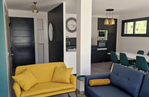 Le Bourg-d'Oisans Casa | Villa Nomy