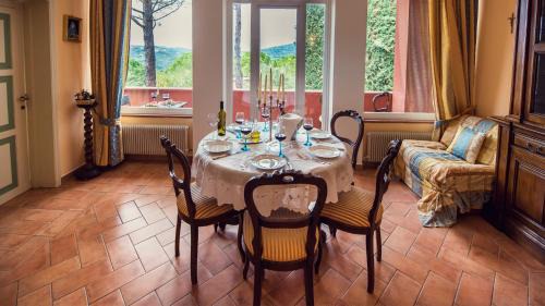 Perugia Casa | Villa Nuba, residenza di charme con terrazza panoramica privata, camino a legna,jacuzzi, ogni comfort in campagna e a solo 5 minuti dal cuore del centro storico di Perugia