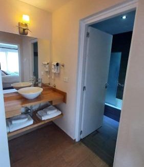 Dina Huapi Apartamento | Villa Ober Suites - BARILOCHE