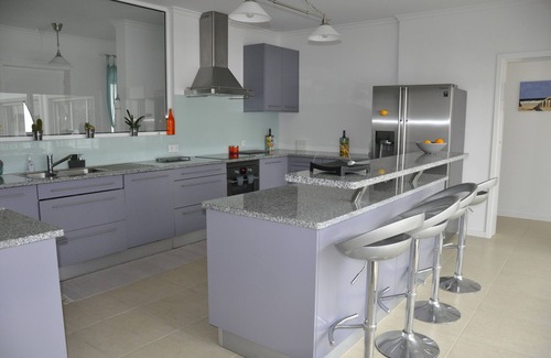 Sao Jacinto Villa | Villa de 300m2 con piscina climatizada.