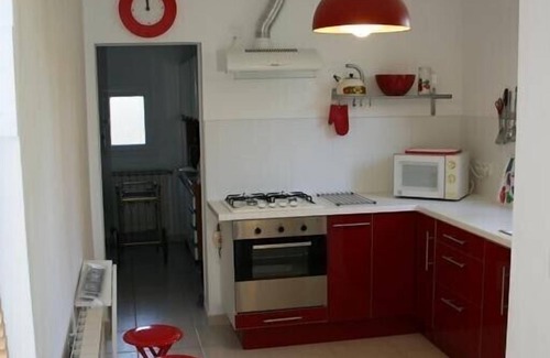 La Seyne-sur-Mer Casa | Villa de 90 m2 en una zona boscosa tranquila, con un jardín de 1350 m2