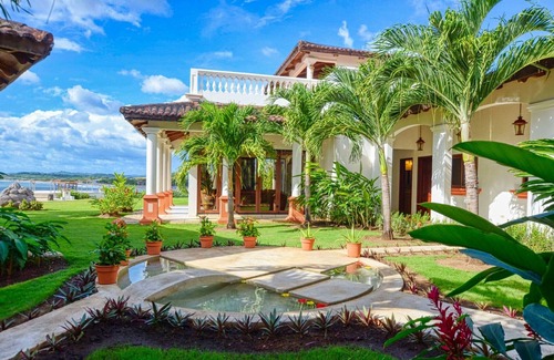 Jiquelite Villa | Villa Ohana: Deluxe 4br frente a la playa. Vistas directas del surf de Santana.☀️🏄🤙