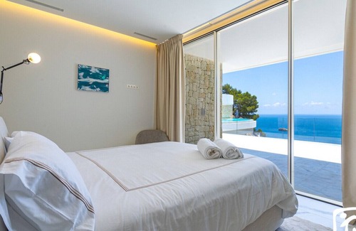 Mar Azul Villa | Villa OLIMPIA by Abahana Villas