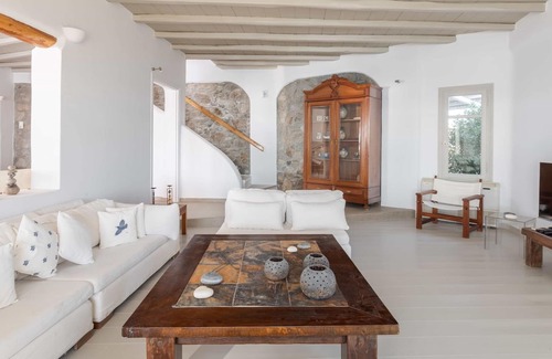 Agios Ioannis Villa | Olivia - Cinco Habitaciones Villa, Capacidad 12