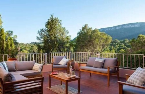 Mont-roig del Camp Casa | Villa Olivo, Lujo para 16, Entre Mar y Montaña