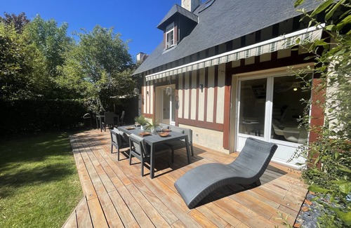 Tourgeville Villa | Villa en Deauville, cerca de la playa, área de clairefontaine (piscina y tenis)