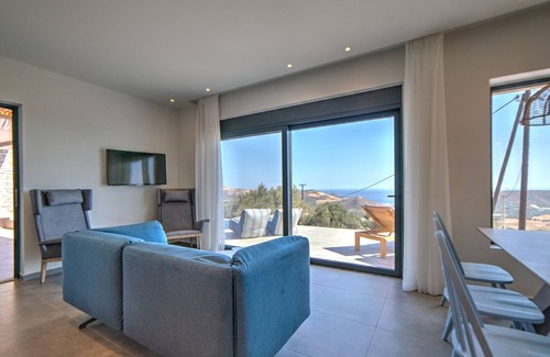 Mariou Villa | Villa Oniriko - Tres Habitaciones Villa, Capacidad 6
