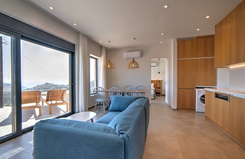 Mariou Villa | Villa Oniriko - Tres Habitaciones Villa, Capacidad 6