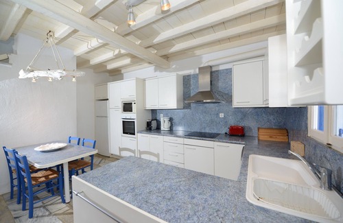 Agios Ioannis Villa | Villa en Mykonos con magníficas vistas al mar y al atardecer