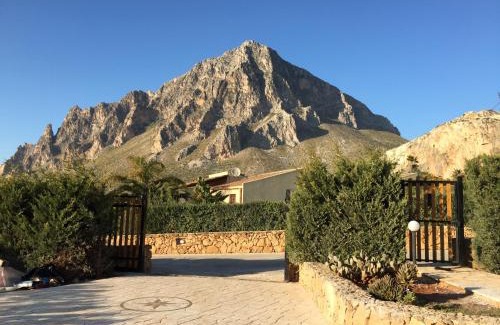 Cornino Casa | Villa Orizzonte