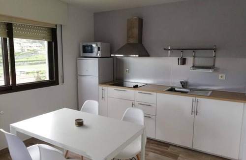 Poio Apartamento | Villa Oubiña Poio - Apartamento 5 personas