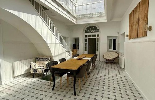 Puerto Real Casa | Villa Palacio con Piscina Privada