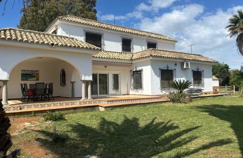 Ciudad Universitaria Casa | Villa Palmeras