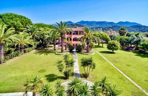 Almiros Beach Apartamento | Villa Pami