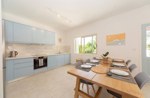 Latchi Cabaña | Villa Panacea - a villa that sleeps 6 guests in 3 bedrooms