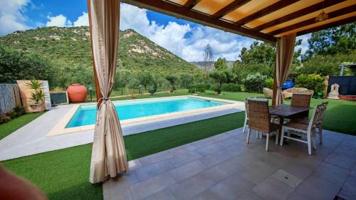 San Teodoro Villa | Villa Paola San Teodoro con piscina privata