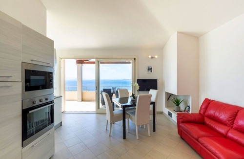 Terra Mala Villa | Vistas al mar ininterrumpidas, ubicación idílica, piscina privada de agua salada, total privacidad