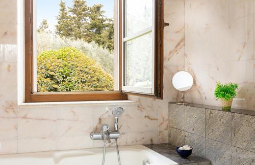 Manciano Apartamento | Villa Paradiso - Piscina, Parcheggio e Privacy
