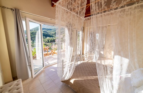 Parga Villa | Villa parga 3 pisos con piscina privada en el centro, impresionantes vistas