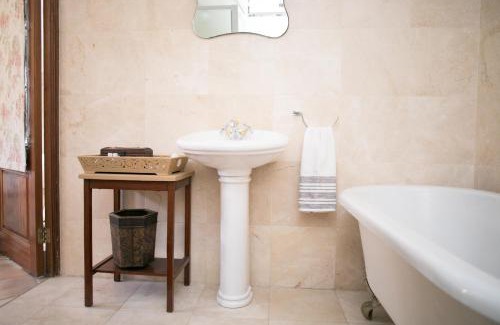 Welgemoed Cama Y Desayuno | Villa Pascal Guest House