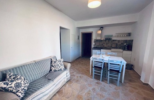 Kefalari Apartamento | Villa Pasithea: Family-Friendly Seaside Bliss in the Heart of the Peloponnese!