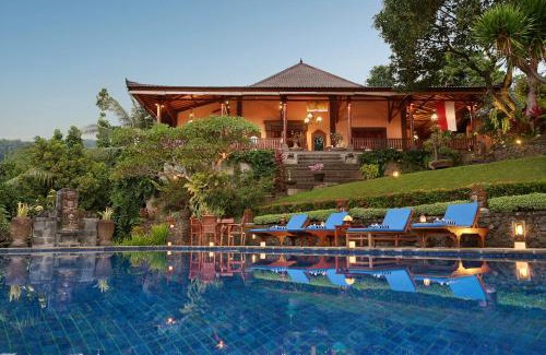 Kayu Putih Complejo | Villa Patria
