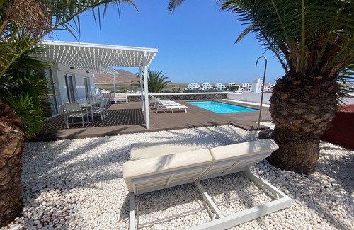Playa Blanca Villa | Villa Patricia