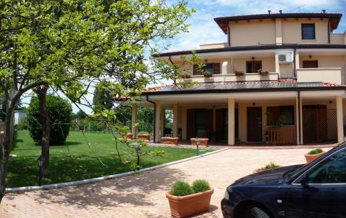 San Canzian d'Isonzo Cama Y Desayuno | Villa Patrizia