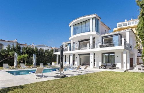 Mijas Villa | Villa Pazamor in La Cala de Mijas - modern new and luxurious